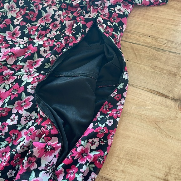 NEW H&M Floral Puff Sleeve V Neck Midi Dress XXS Fall - Picture 9 of 9